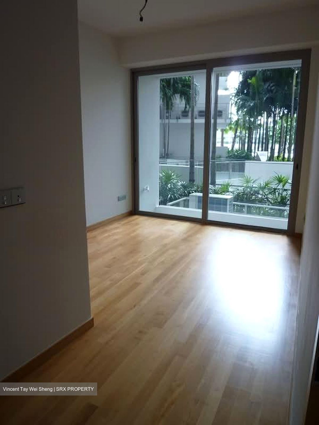The Oceanfront @ Sentosa Cove (D4), Condominium #574737721